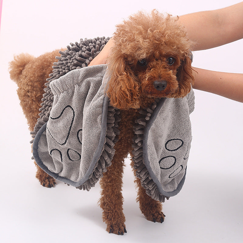 Petananda Chenille Pet Towel Dog Bath Towel — in use