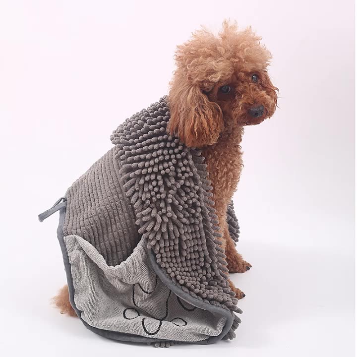 Petananda Chenille Pet Towel Dog Bath Towel — in use
