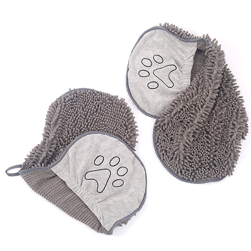 Petananda Chenille Pet Towel Dog Bath Towel — in use